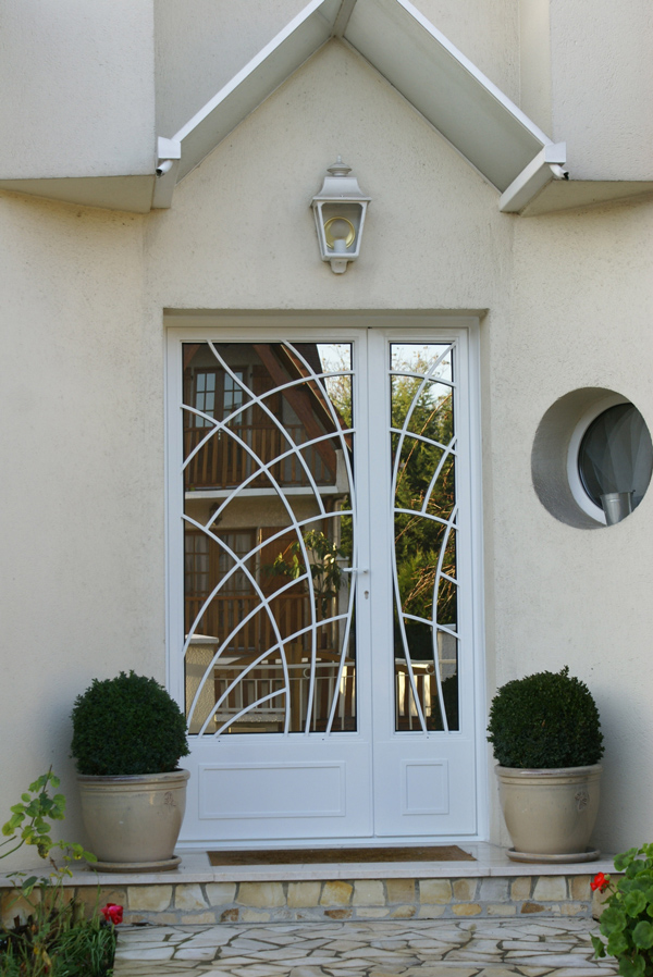 Porte en fer forgé