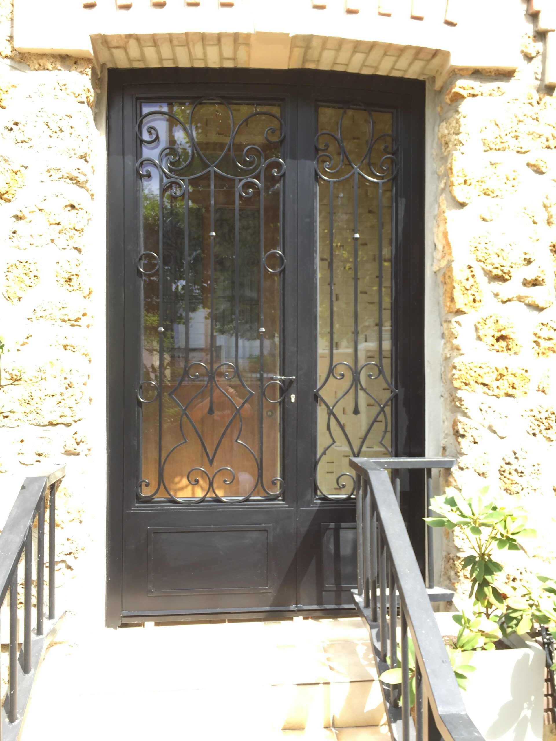 Porte en fer forgé