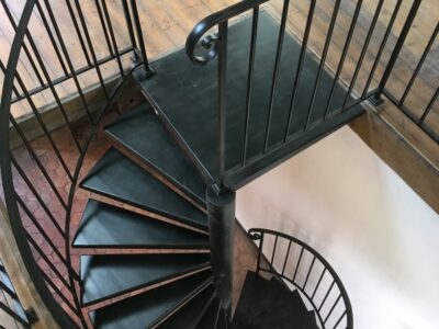Escalier métalique