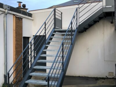 Escalier métalique