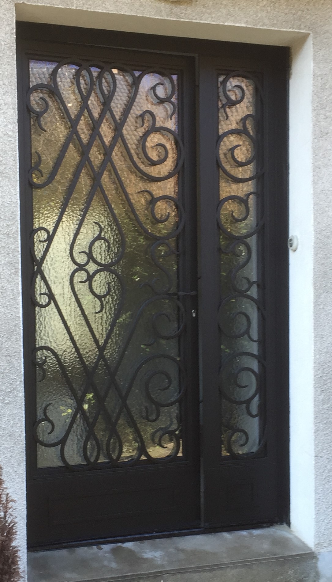 Porte en fer forgé