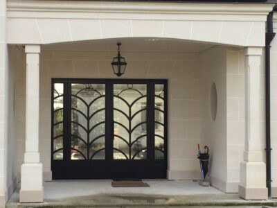 Porte en fer forgé